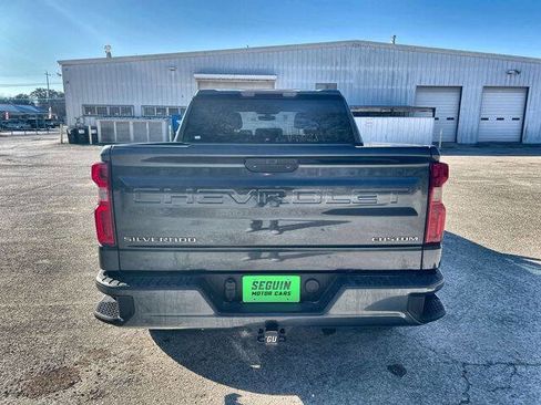 Used 2021 Chevrolet Silverado 1500 Custom image 30