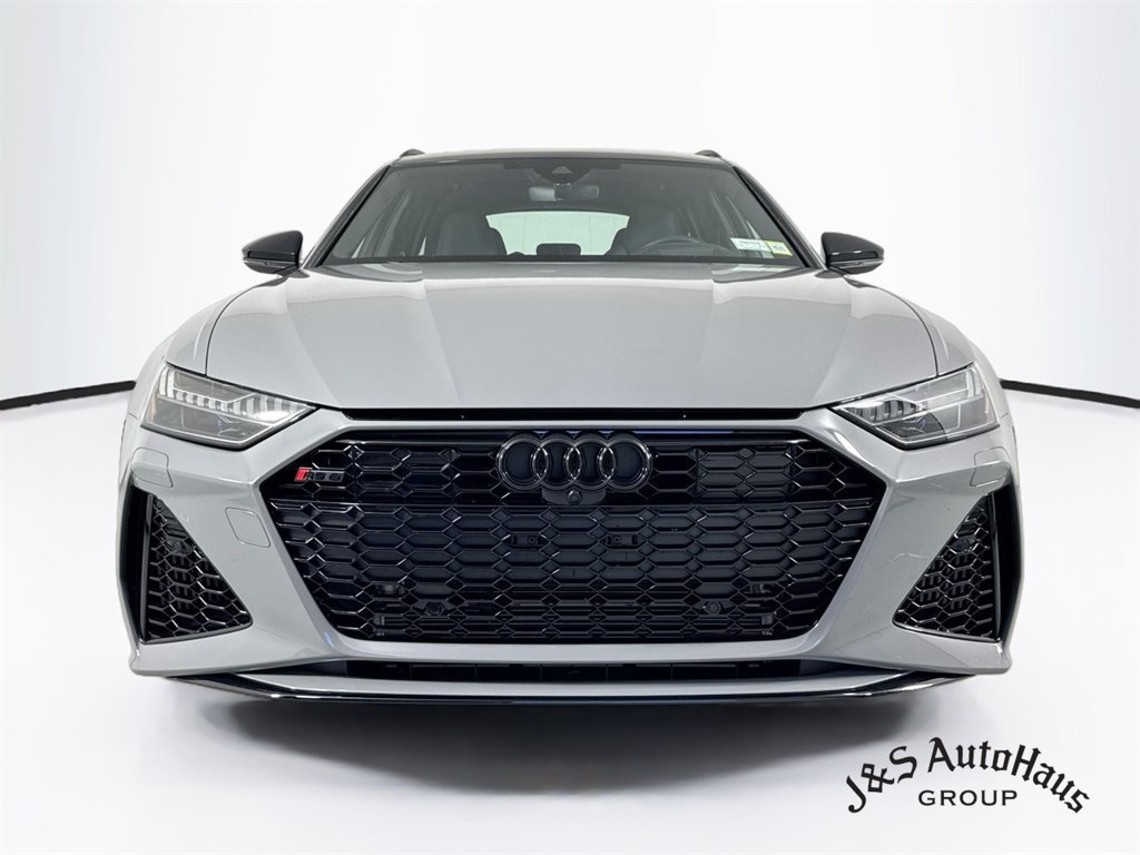 Used 2024 Audi RS 6 performance AWD/4WD image 2