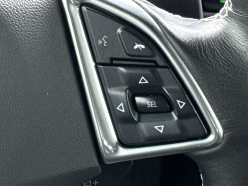 Used 2020 Chevrolet Camaro LT w/ Technology Package RWD image 31