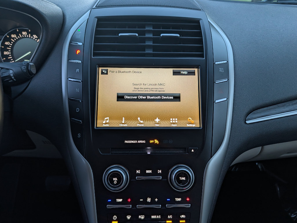 Used 2018 Lincoln MKC Reserve w/ Canadian Touring Package AWD/4WD image 25