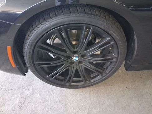 Used 2018 BMW 540i w/ M Sport Package image 11