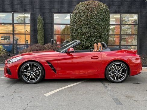Used 2020 BMW Z4 sDrive30i w/ M Sport Package image 9