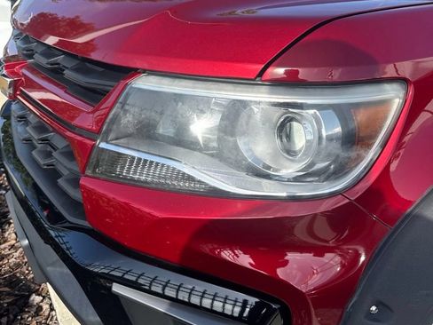 Used 2022 Chevrolet Colorado LT w/ Luxury Package RWD image 4