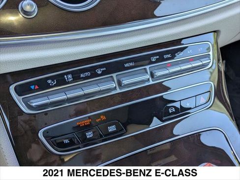 Used 2021 Mercedes-Benz E 350 Sedan image 19