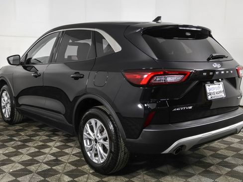 Used 2023 Ford Escape Active AWD/4WD image 19