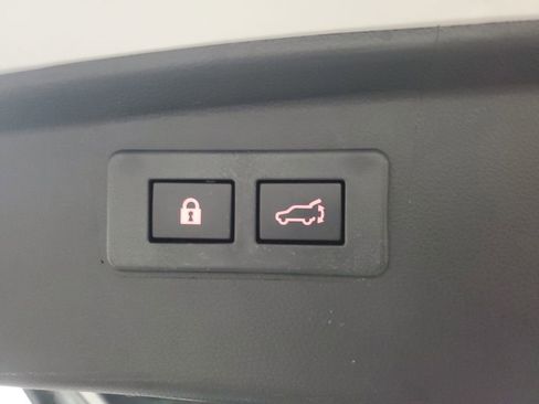 Used 2024 Subaru Outback Touring XT w/ Popular Package #2 image 10