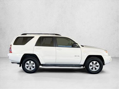 Used 2005 Toyota 4Runner SR5 image 4