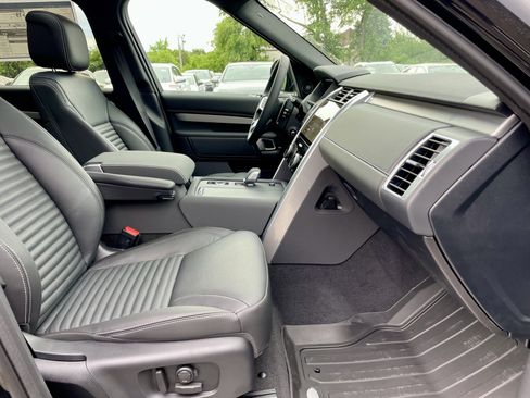New 2026 Land Rover Discovery Limited Edition AWD/4WD image 15