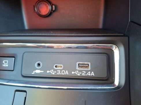 Certified 2025 Subaru Ascent Bronze Edition w/ Popular Package #2 image 23