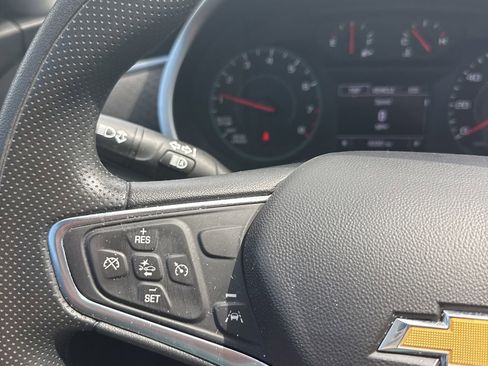 Used 2024 Chevrolet Malibu LT FWD image 13