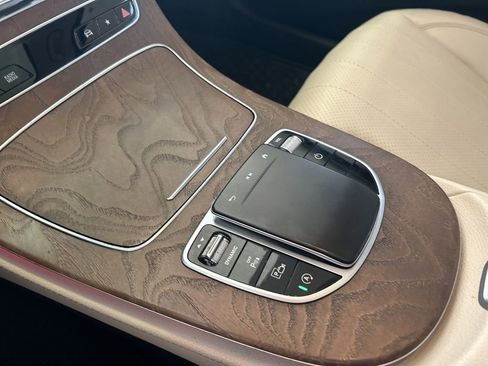 Used 2022 Mercedes-Benz E 350 4MATIC Sedan image 51