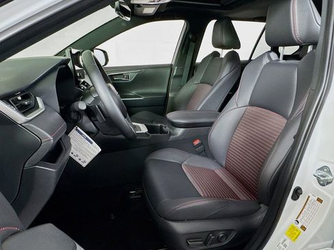 Certified 2025 Toyota RAV4 XSE w/ Weather Package image 11