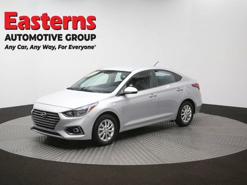 Used 2022 Hyundai Accent SEL FWD image 57