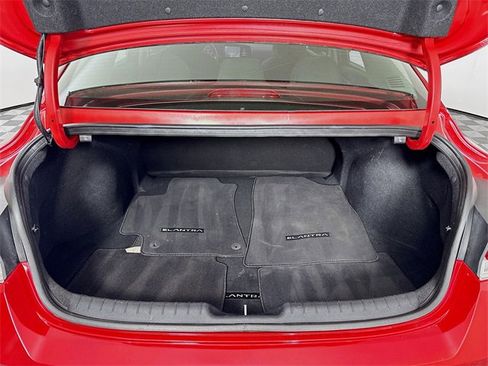 Certified 2023 Hyundai Elantra SEL w/ Convenience Package image 39