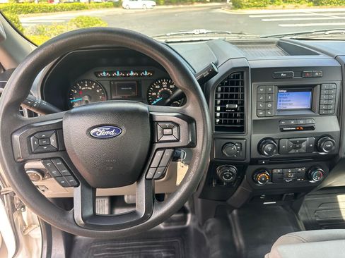 Used 2018 Ford F150 XL w/ Equipment Group 101A Mid AWD/4WD image 8