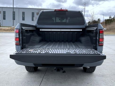 New 2026 Nissan Frontier PRO-4X w/ Pro-4x Convenience Package AWD/4WD image 9