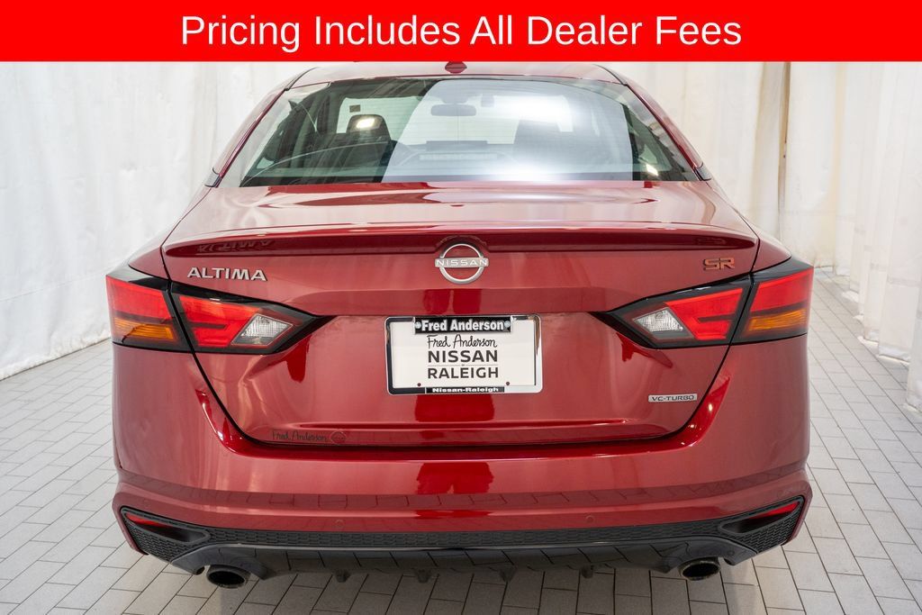 Certified 2024 Nissan Altima 2.0 SR FWD image 4