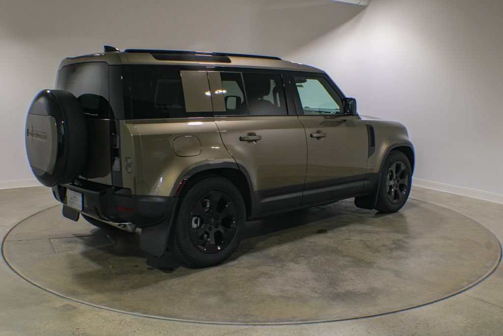 New 2026 Land Rover Defender 110 S AWD/4WD image 6
