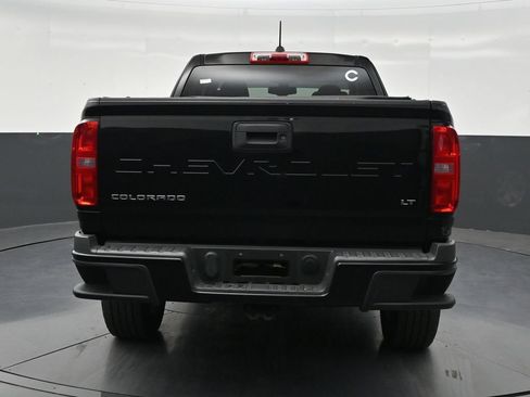 Used 2022 Chevrolet Colorado LT RWD image 4