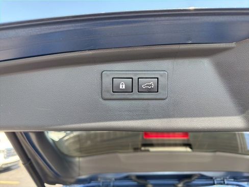 Used 2022 Subaru Outback Limited w/ Popular Package #2 image 17