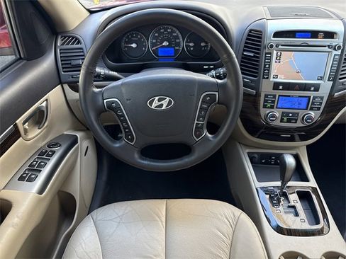 Used 2011 Hyundai Santa Fe Limited w/ Navigation Pkg 4 image 11