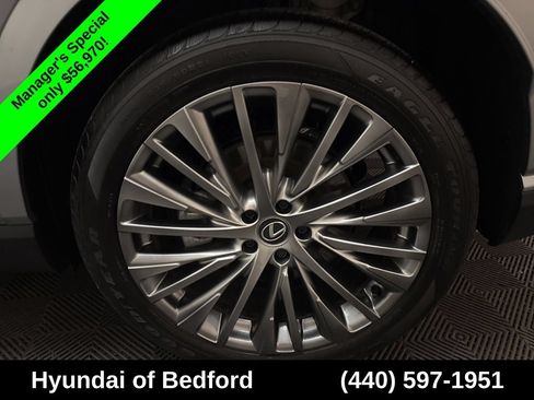 Used 2024 Lexus RX 350 AWD w/ Convenience Package image 30