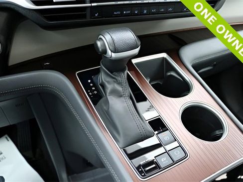 Used 2024 Toyota Sienna XLE image 26