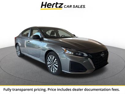 Used 2025 Nissan Altima 2.5 SV