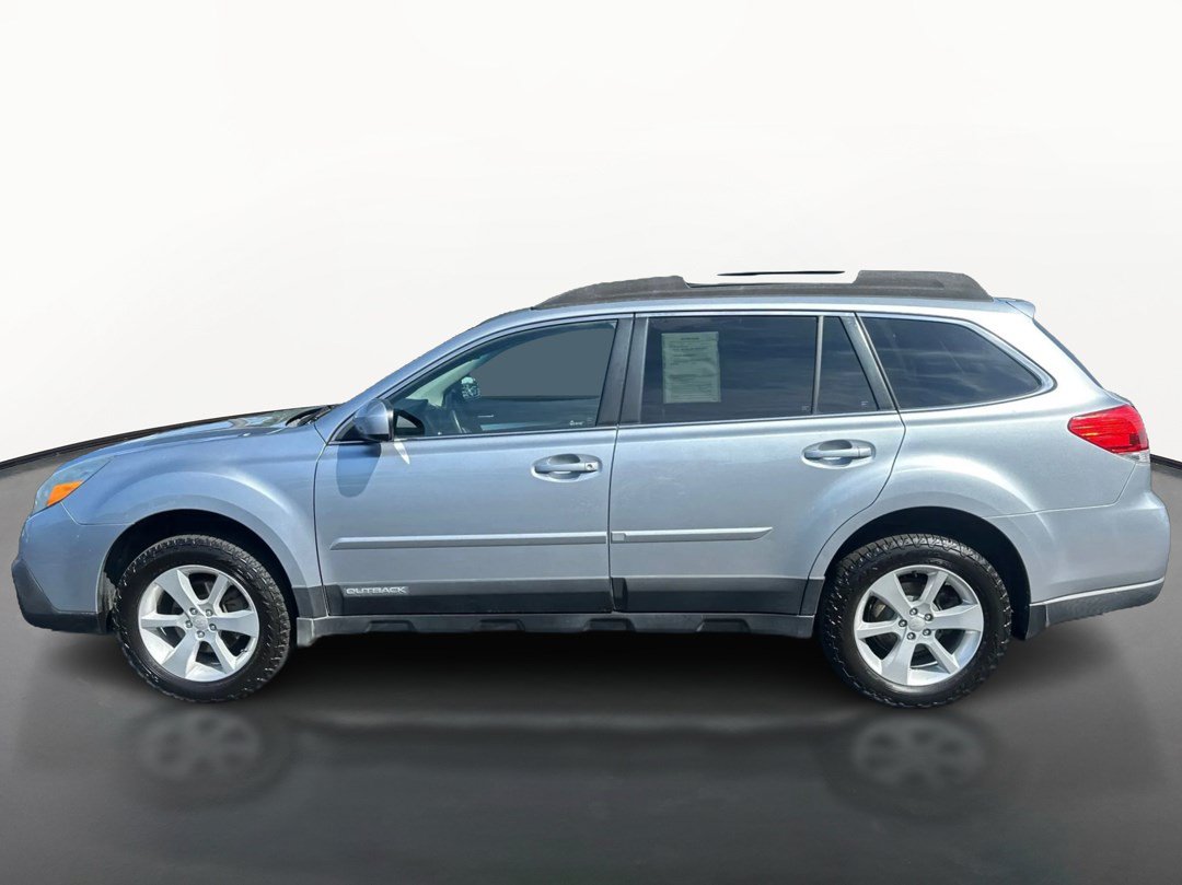 Used 2013 Subaru Outback 2.5i Premium AWD/4WD image 6