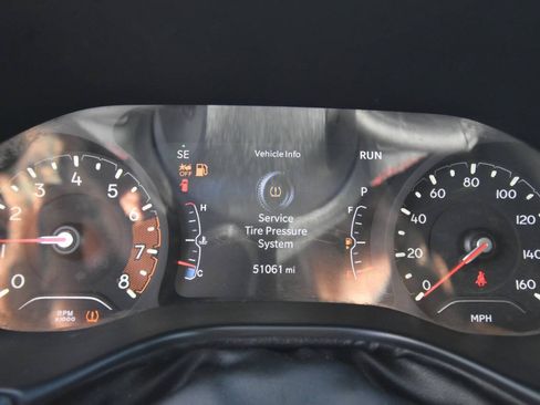Used 2022 Jeep Compass Trailhawk AWD/4WD image 32