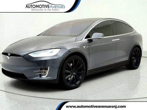 Used 2018 Tesla Model X 75D AWD/4WD image 1