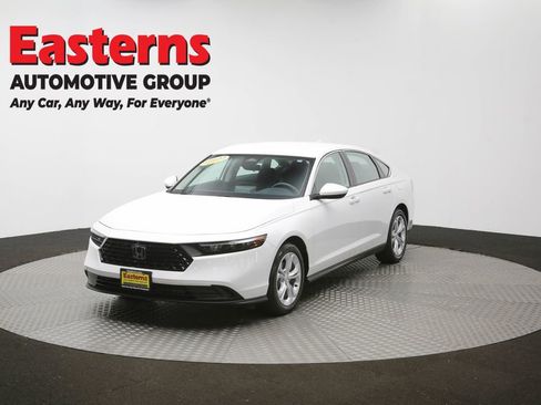 Used 2025 Honda Accord LX image 53