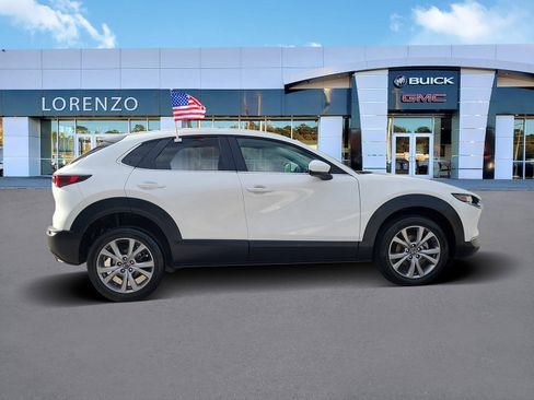 Used 2021 MAZDA CX-30 FWD 2.5 S w/ Select Package image 4
