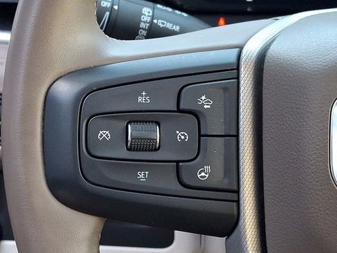 Used 2024 GMC Yukon Denali AWD/4WD image 24