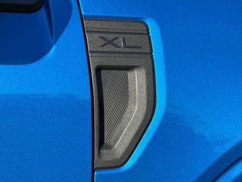 New 2026 Ford Maverick XL image 21