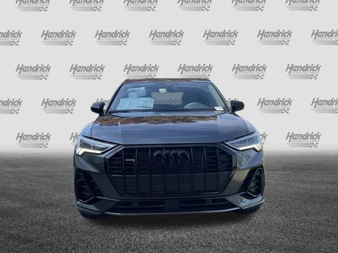 Certified 2025 Audi Q3 2.0T Premium Plus image 3