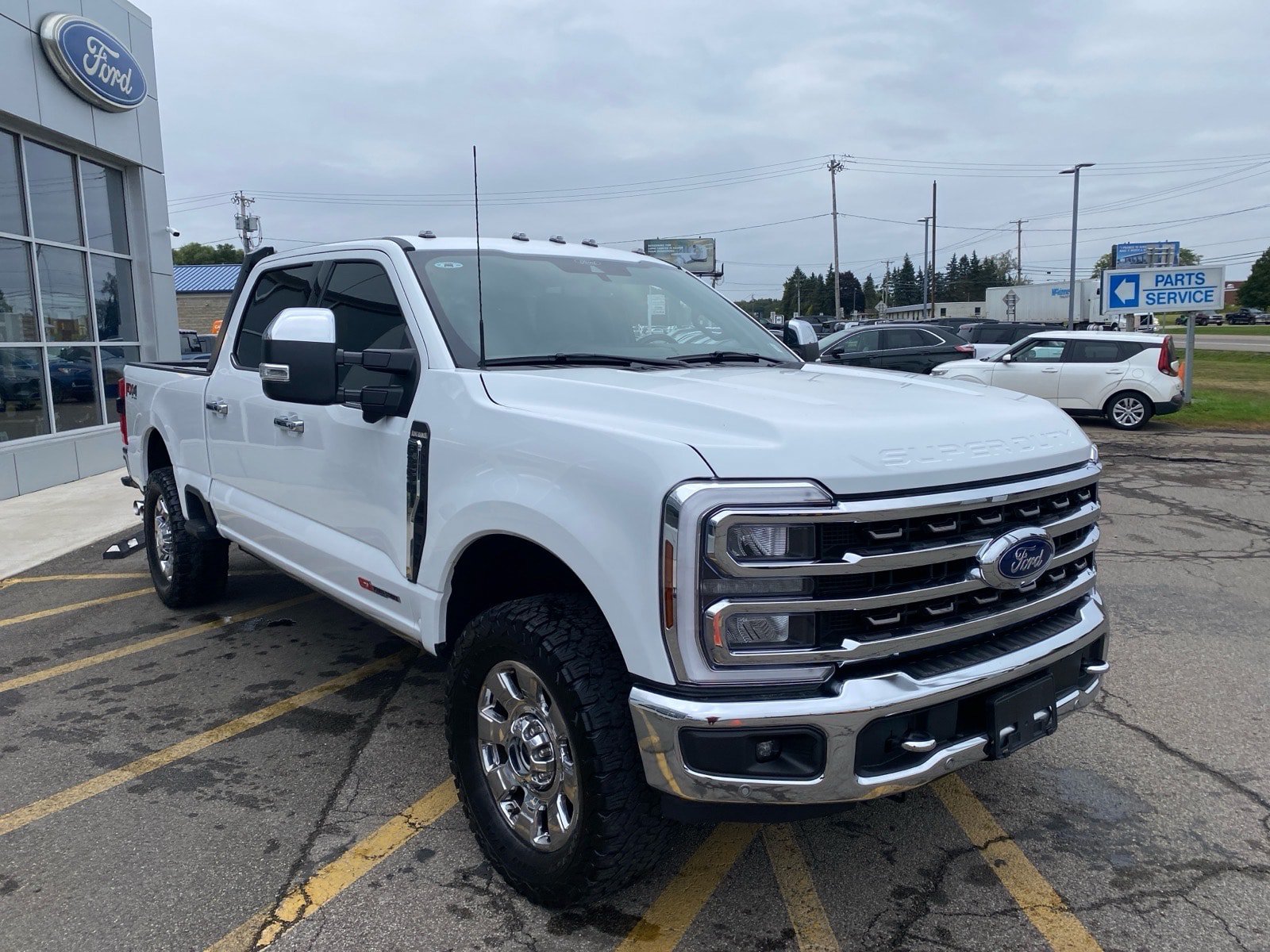 Used 2024 Ford F350 King Ranch w/ Chrome Package AWD/4WD image 8