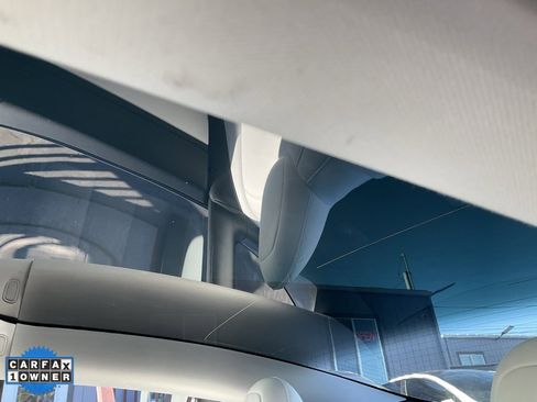 Used 2018 Tesla Model 3 Long Range image 30