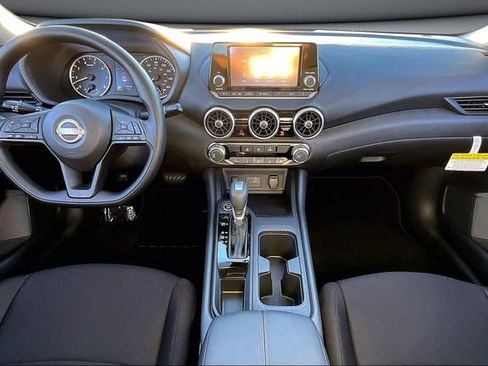 Certified 2025 Nissan Sentra S image 7