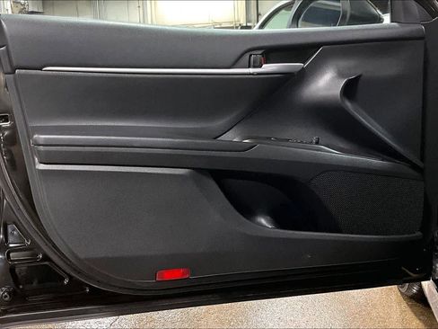 Used 2023 Toyota Camry LE image 20