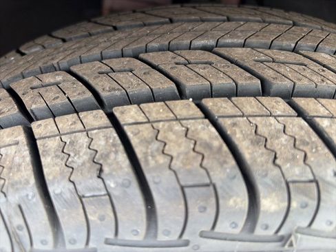 Certified 2020 Chevrolet Equinox LT image 12