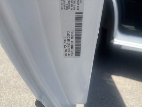 Used 2024 RAM ProMaster 2500 w/ Quick Order Package 22H SLT+ FWD image 14