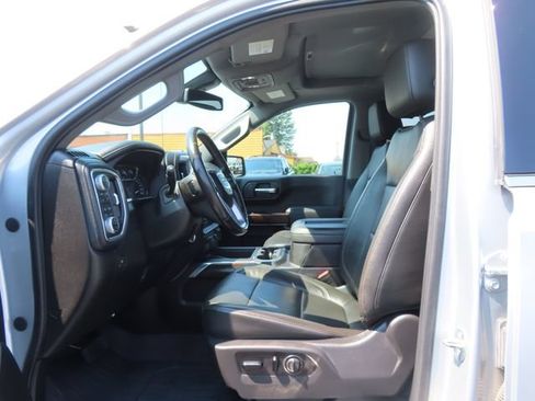 Used 2020 GMC Sierra 1500 SLT w/ SLT Premium Plus Package AWD/4WD image 16