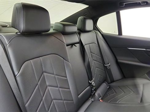 Used 2026 BMW 540i xDrive 540i xDrive image 26