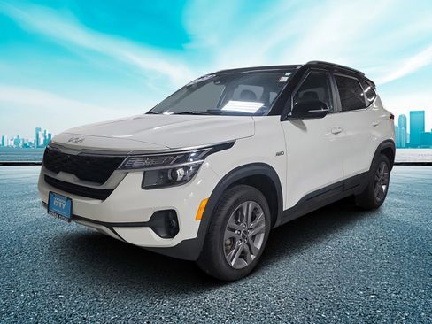 Used 2022 Kia Seltos S image 3