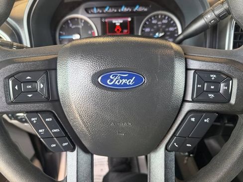 Used 2022 Ford F250 XLT w/ XLT Premium Package AWD/4WD image 26