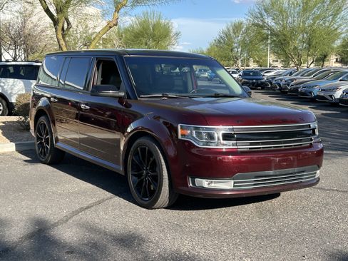 Used 2019 Ford Flex Limited w/ Equipment Group 303A AWD/4WD image 6