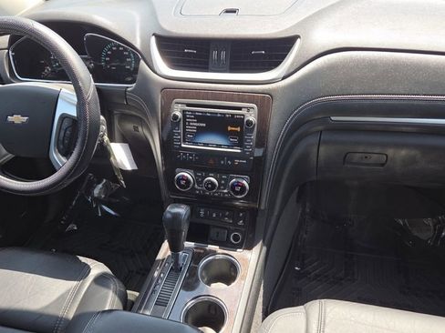 Used 2016 Chevrolet Traverse LTZ AWD/4WD image 17