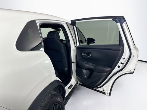 Used 2023 Honda HR-V Sport image 28