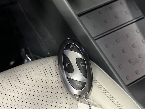 Used 2025 Hyundai Santa Fe Calligraphy image 29